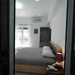 아파트 Couples Cozy Seaside 루트라키