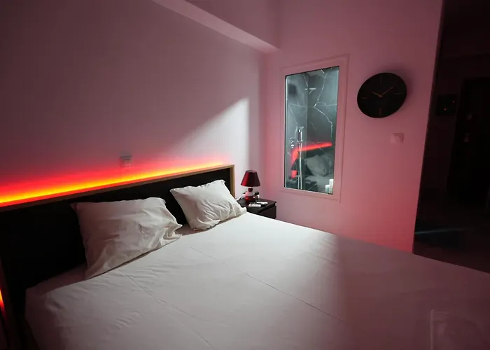 Couples Cozy Seaside *